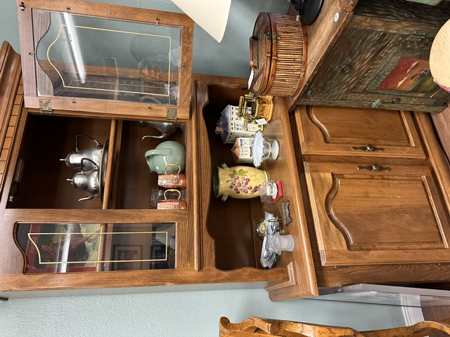 Vintage living room seating